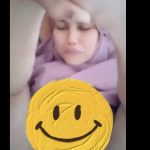 jilbab pink menikmati