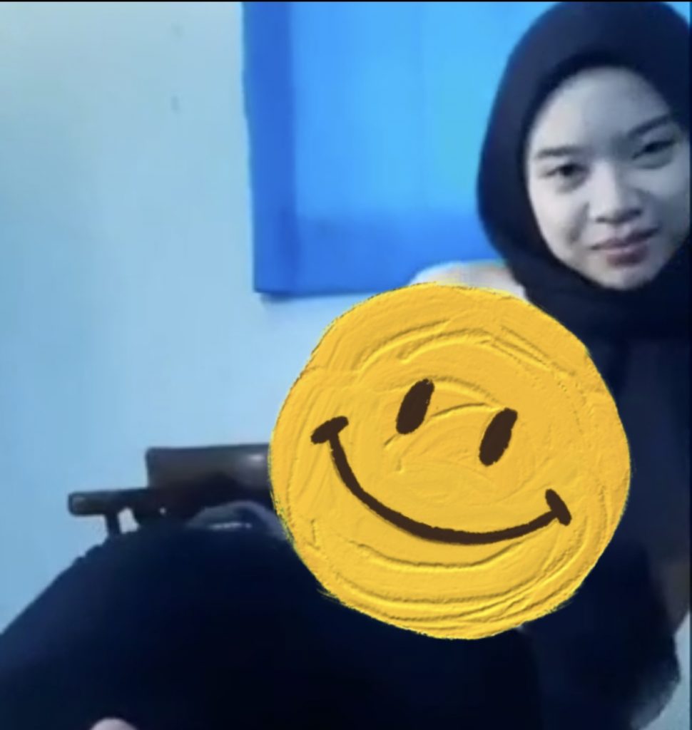 Ngajakin sepupu ke kosan