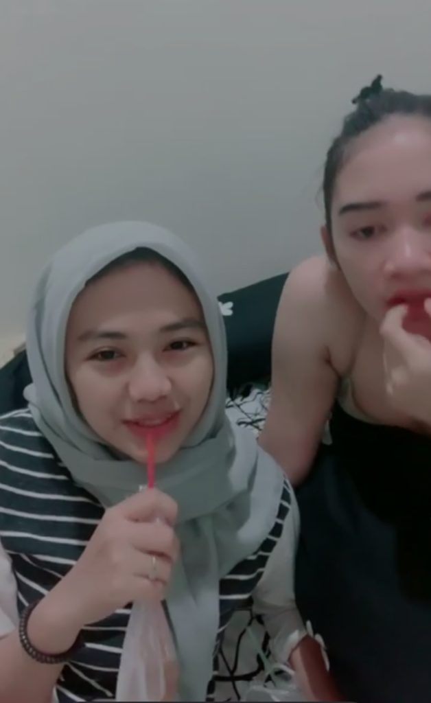 ukthi dan temennya ngebar bar