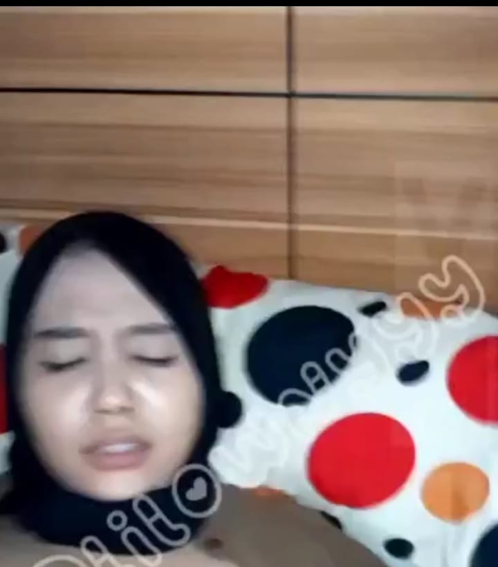 Ajak temen kampus ke kosan