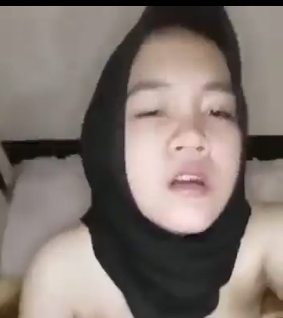 butuh lawan