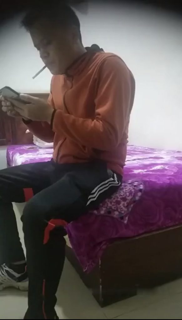 intip temen kosan sama dosen