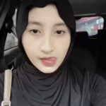 jilbab hitam