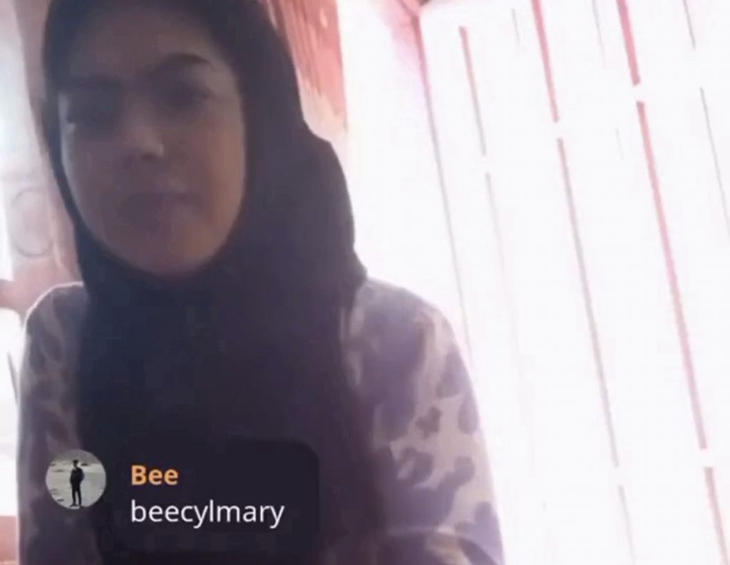 hijab nekad diruang tamu