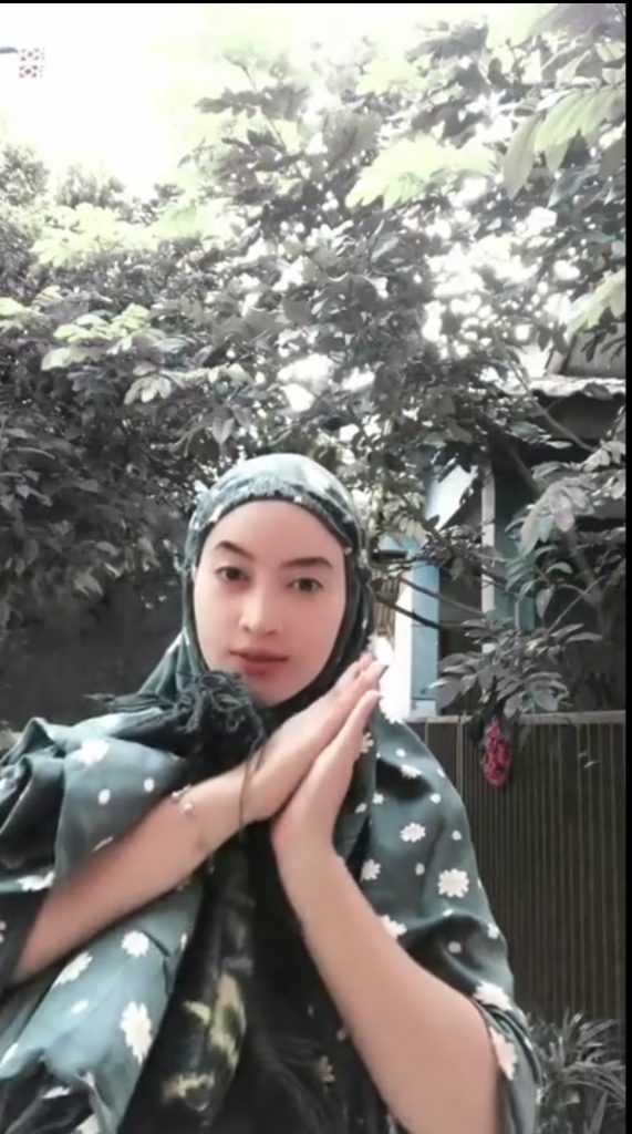 hijab cantik