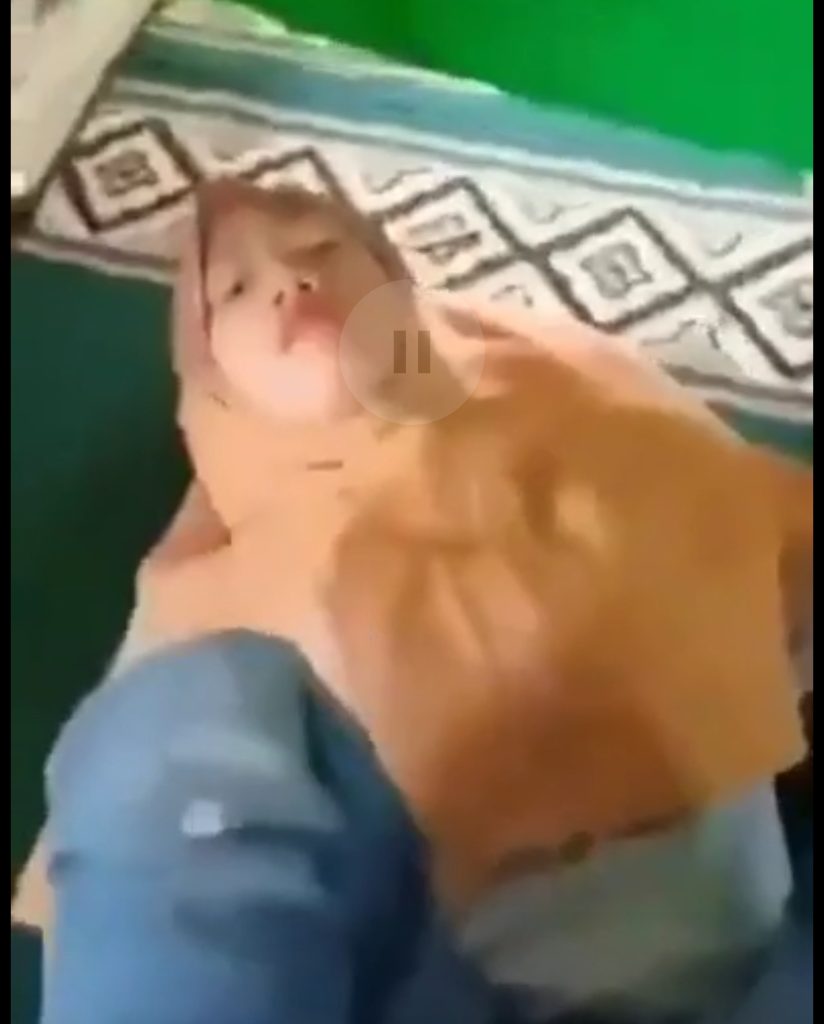 hijab pulen gak lepas baju