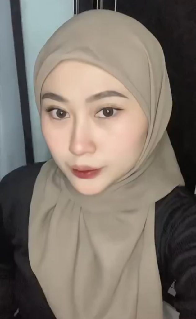 hijab selingkuh